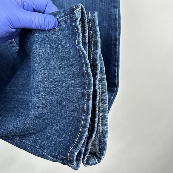 Levi's 725 High Rise Bootcut Women's Jeans Size W32xL30 *Inseam 29! - Picture 5 of 15